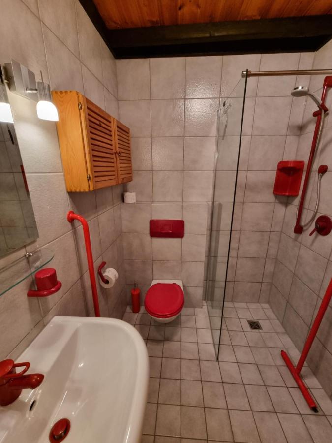 B&B Am Sahrbach Алтенар Екстериор снимка