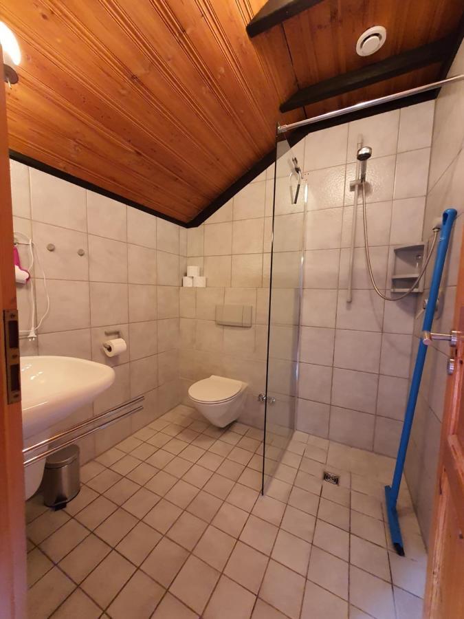 B&B Am Sahrbach Алтенар Екстериор снимка
